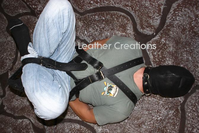 Hog Strap Leather Restraint Set