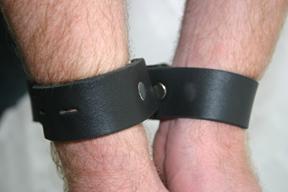 Belt that becomes wrist restraints